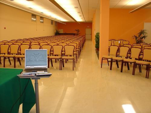 Hotel Villa Mokarta Salemi Buitenkant foto